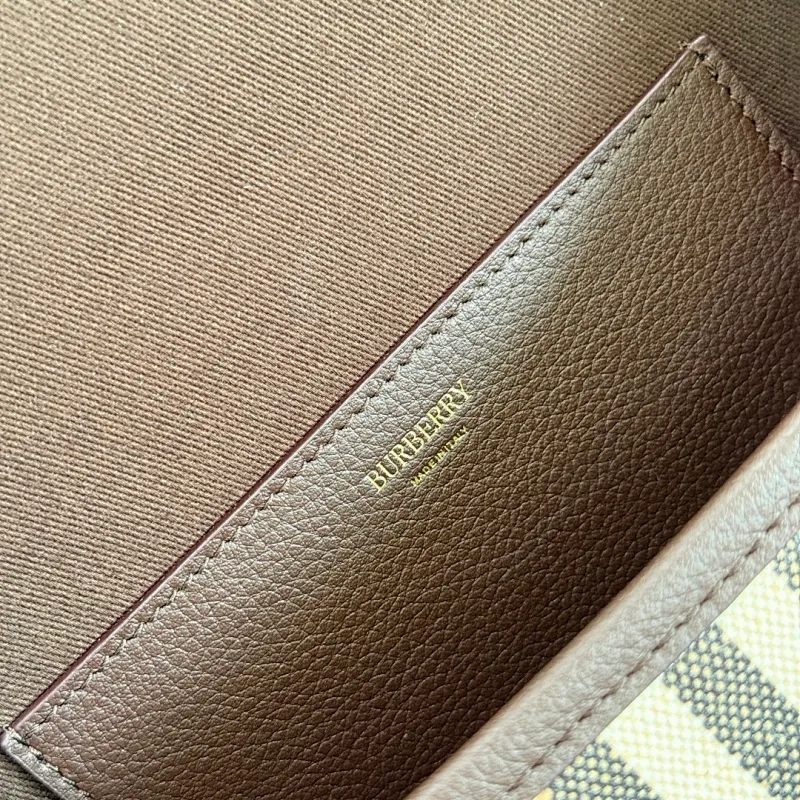 All categories Burberry women's bags (Burberry) Burberry 245