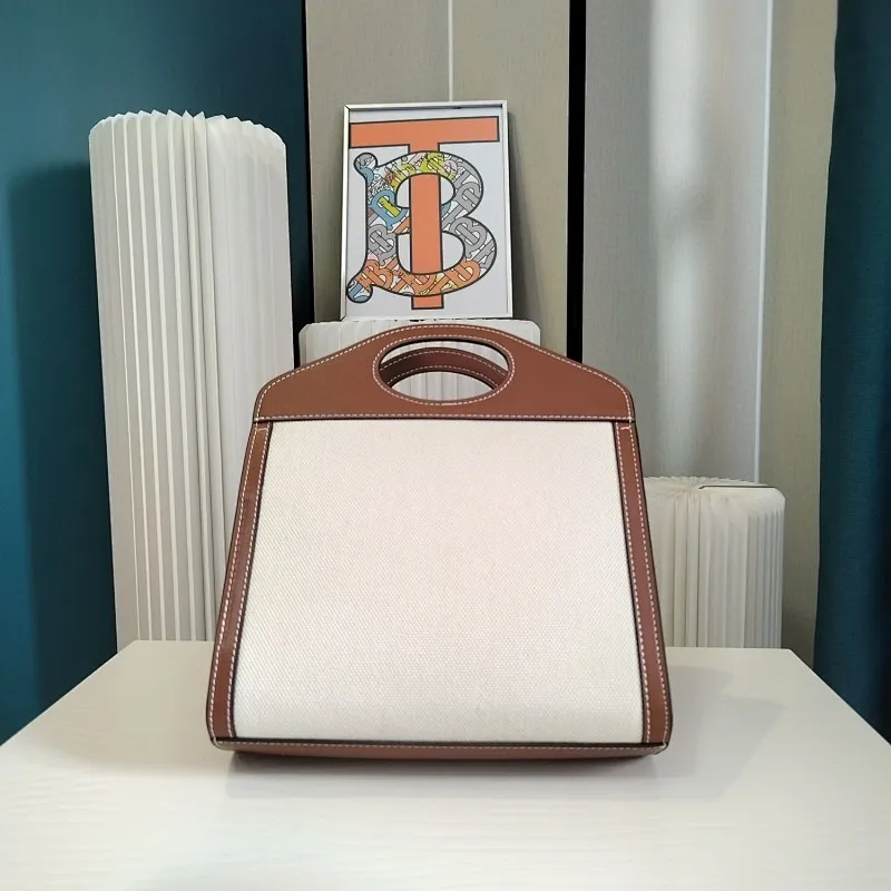 All Categories Official Website "Brand Women's Bags" Women's Bags 💙 Burberry 2024 Official Website New Burberry Crossbody Bag
