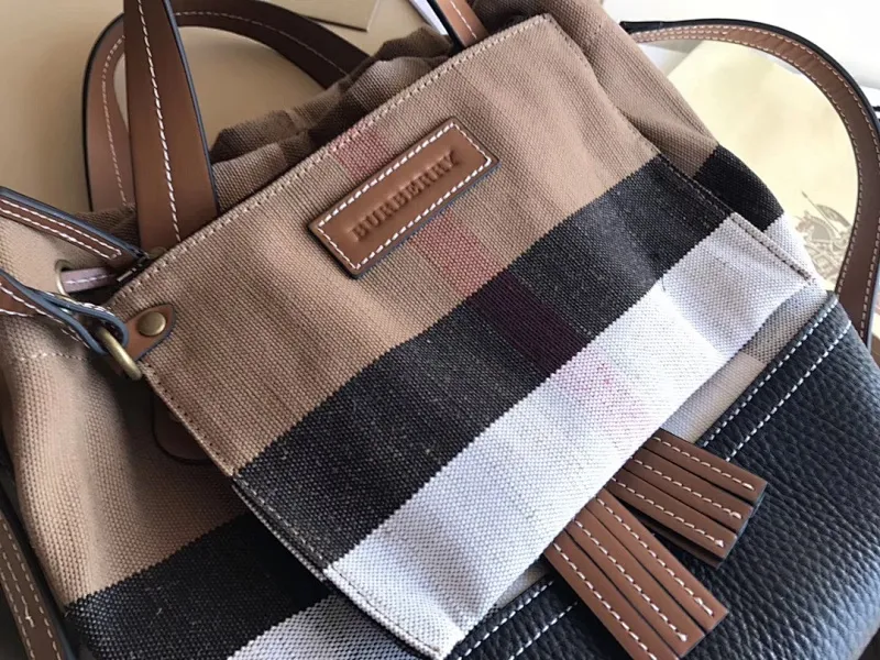 All categories Burberry women's bags (Burberry) Burberry original order 5541
