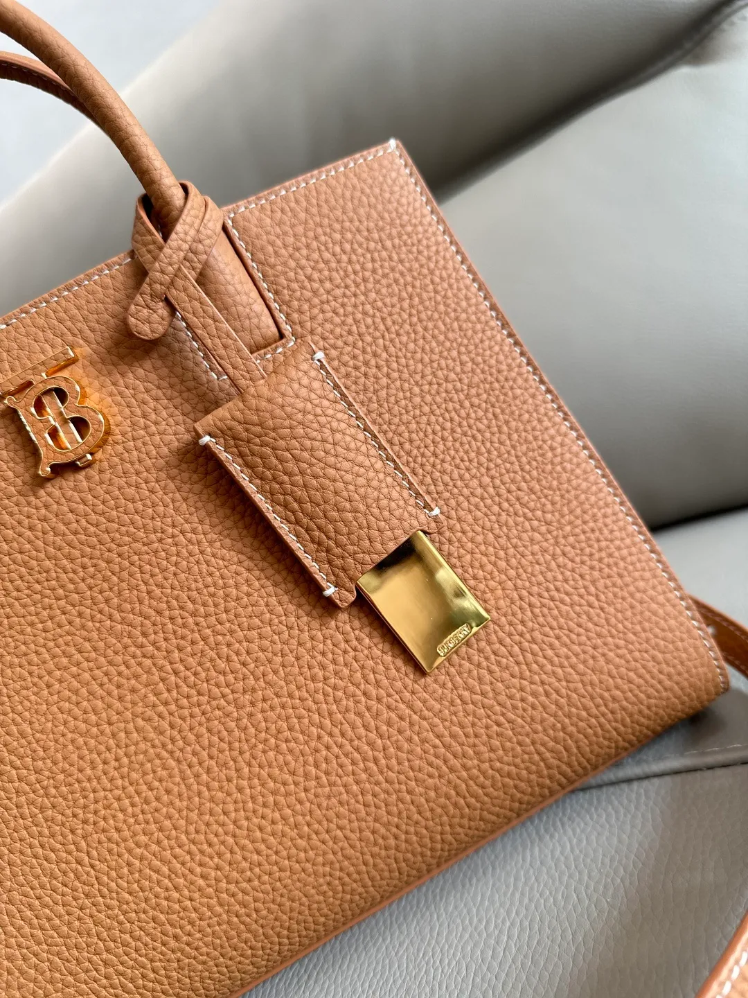 All Categories Official Website "Brand Women's Bags" Women's Bags 💙 Burberry 2025 New Burberry Handbags
