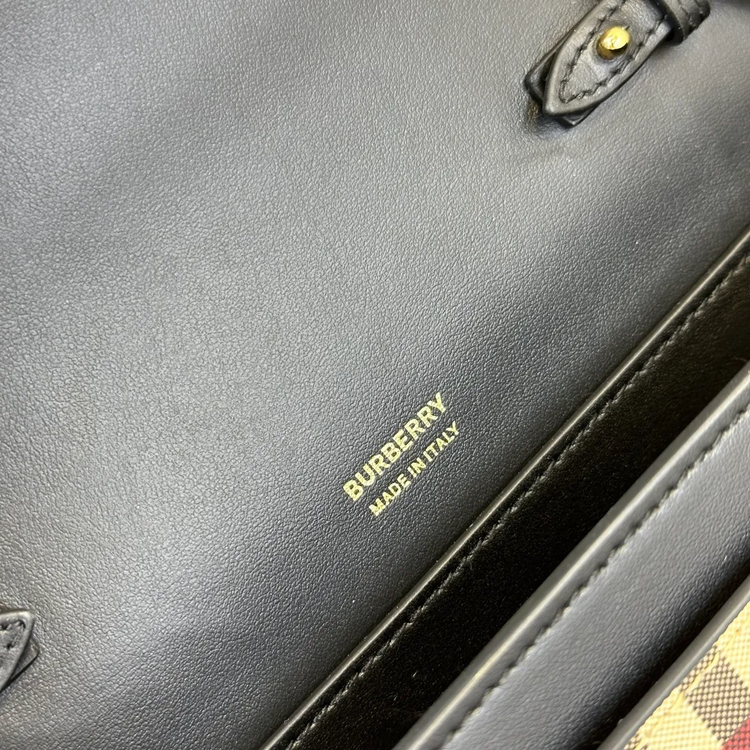 All Categories Official Website "Brand Women's Bags" Women's Bags 💙 Burberry 2025 New Burberry Crossbody Bag