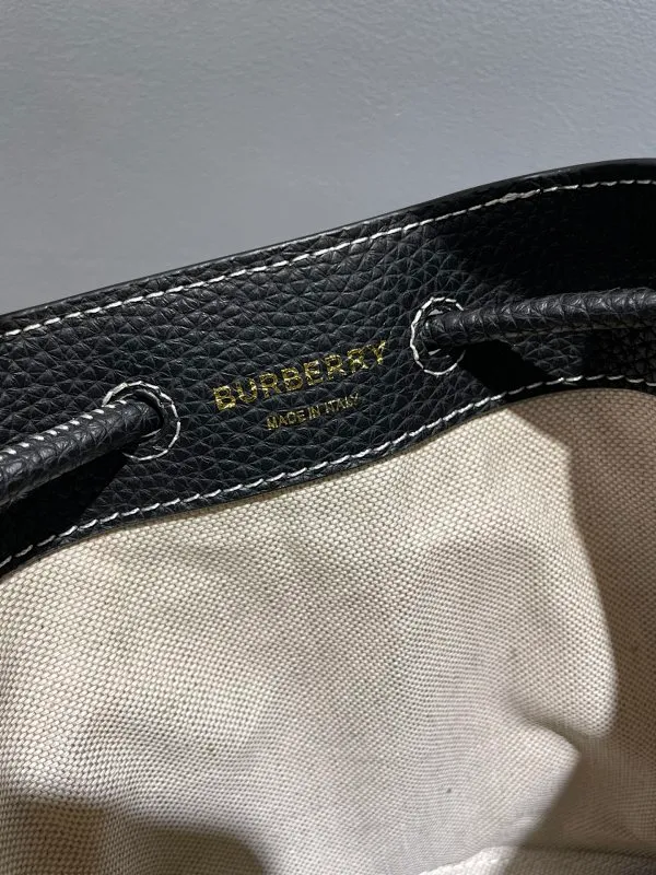 All categories Burberry women's bags (Burberry) Burberry 3306