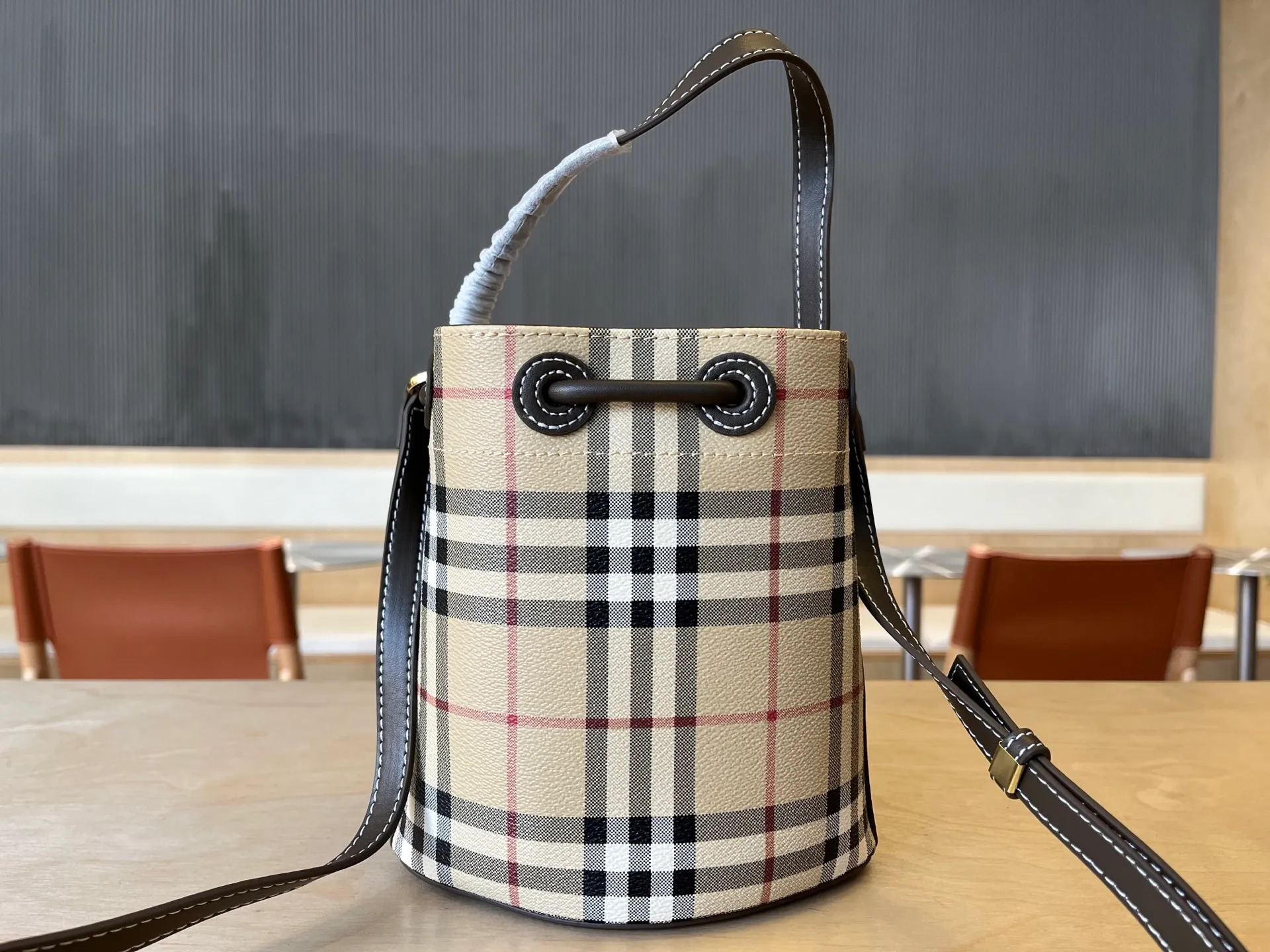 All categories Burberry women's bags (Burberry) Burberry 3306
