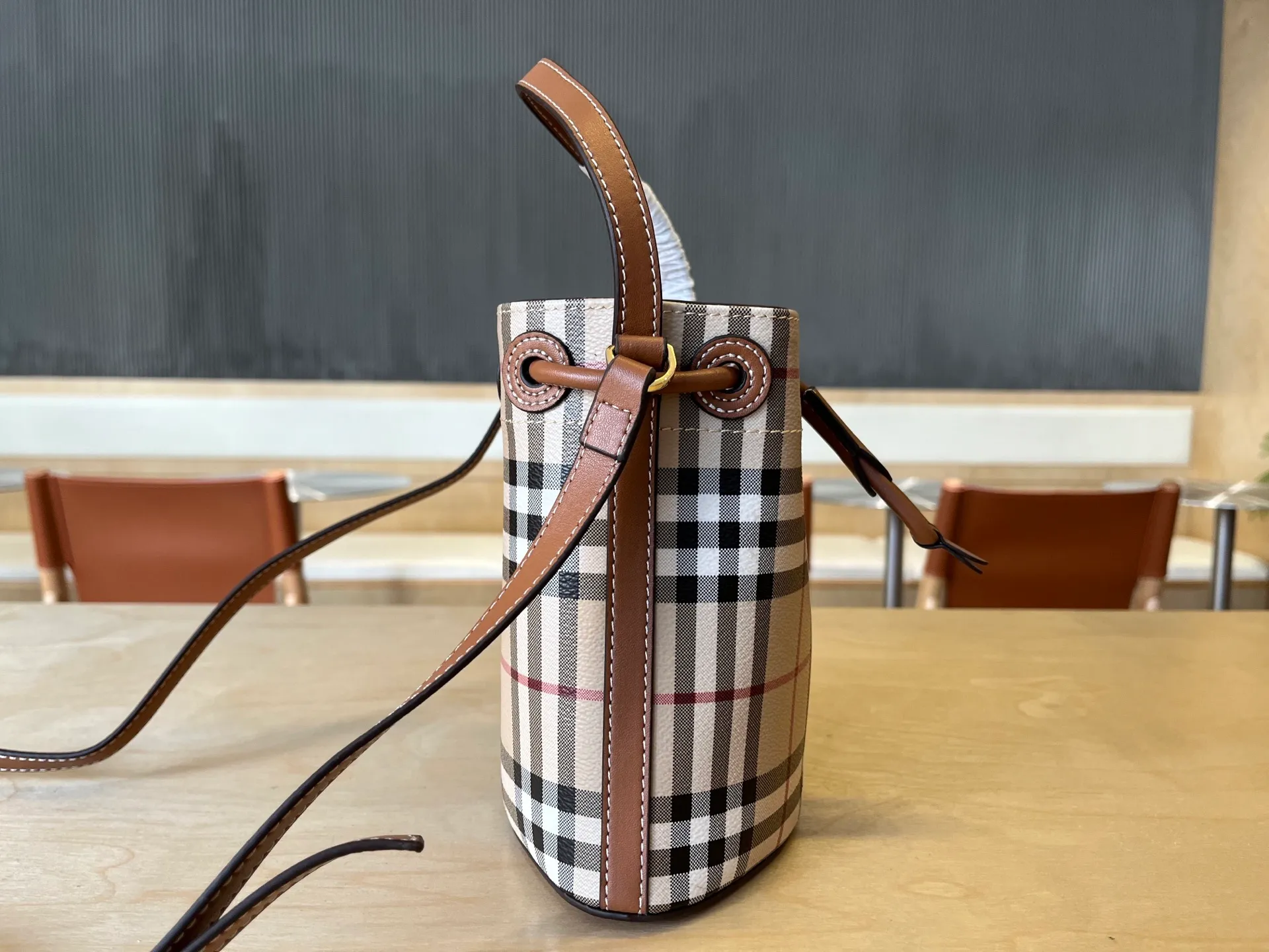 All categories Burberry women's bags (Burberry) Burberry 3306