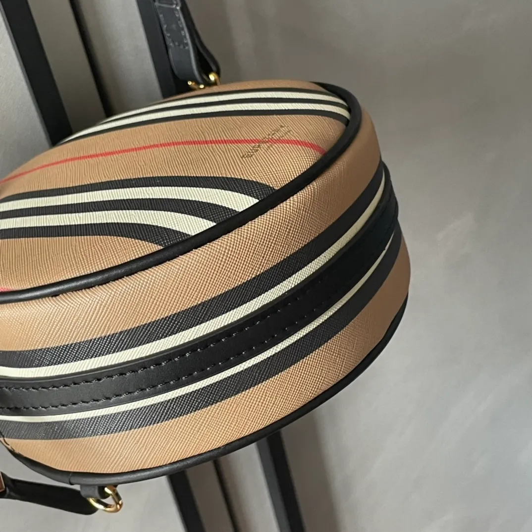 All Categories Official Website "Brand Women's Bags" Women's Bags 💙 Burberry 2025 New Burberry Crossbody Bag