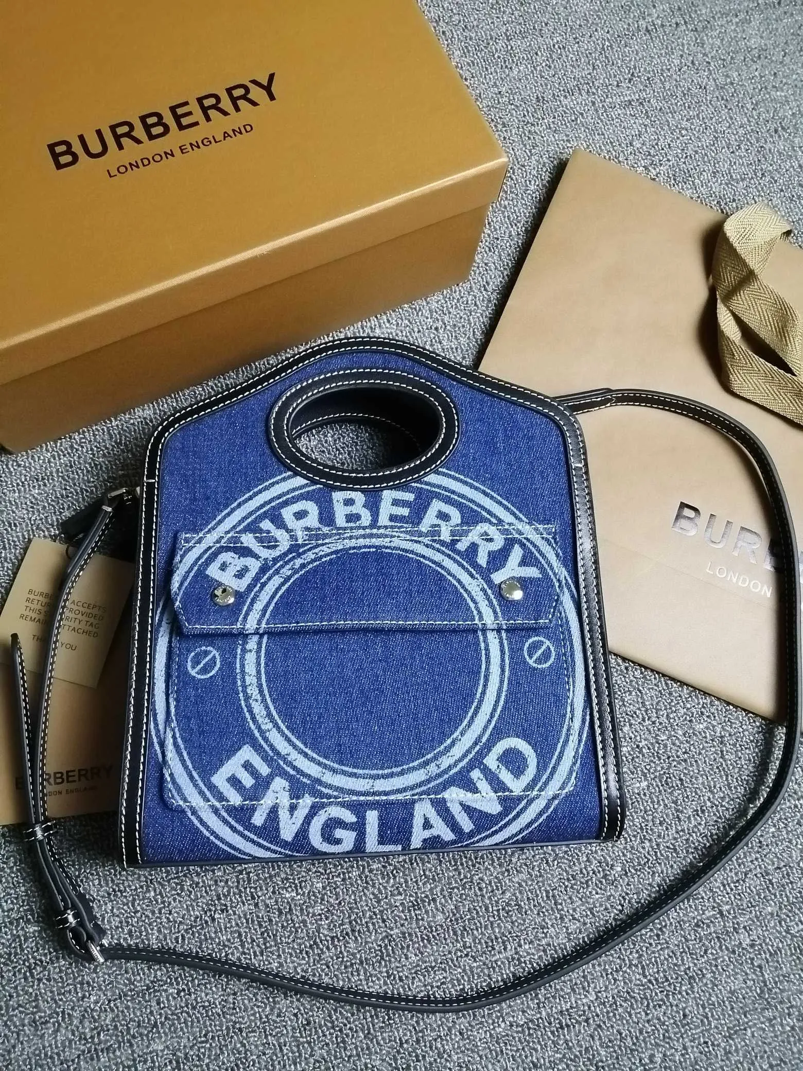 All categories Burberry women's bags (Burberry) Burberry original order 90206