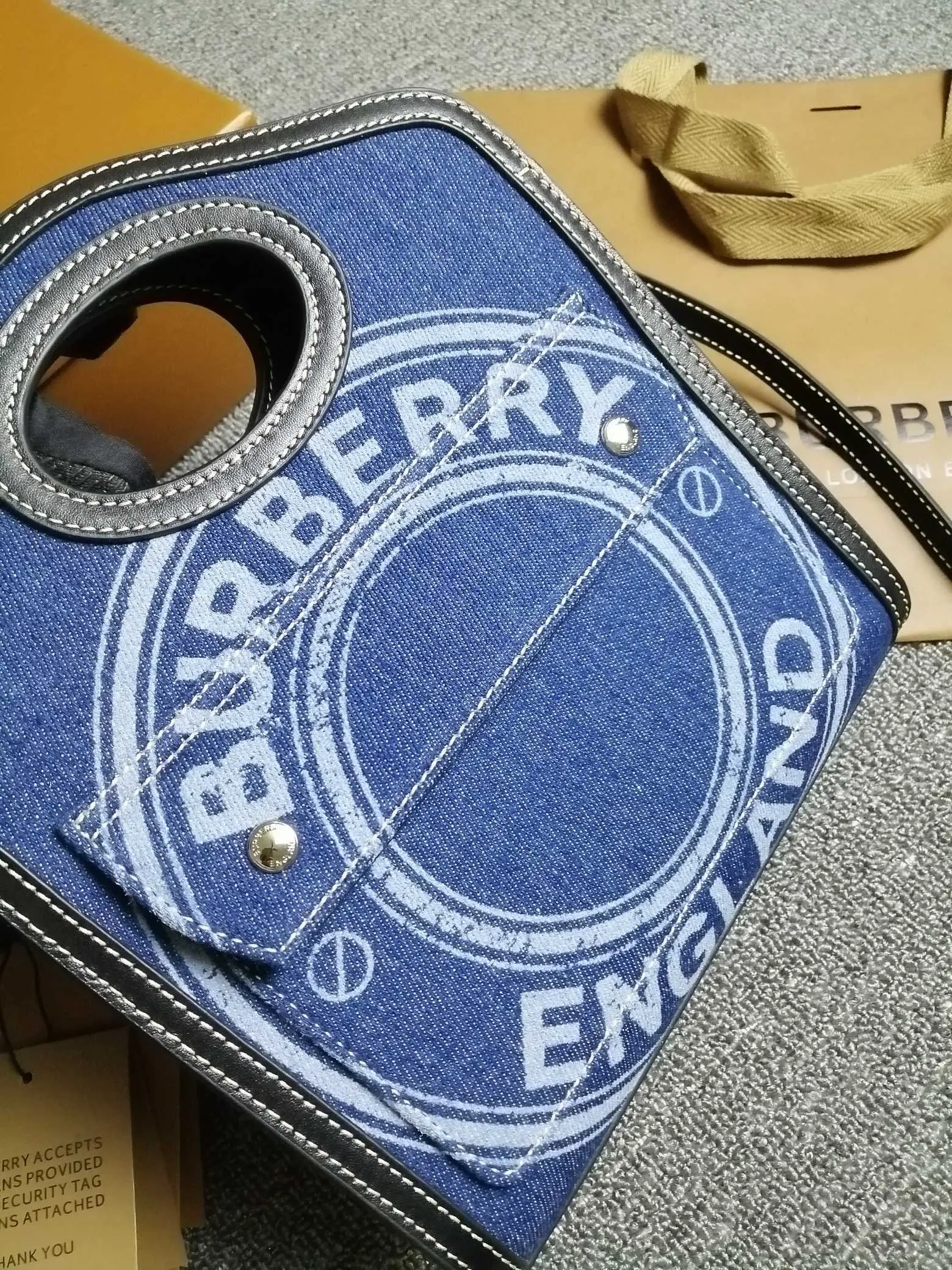 All categories Burberry women's bags (Burberry) Burberry original order 90206