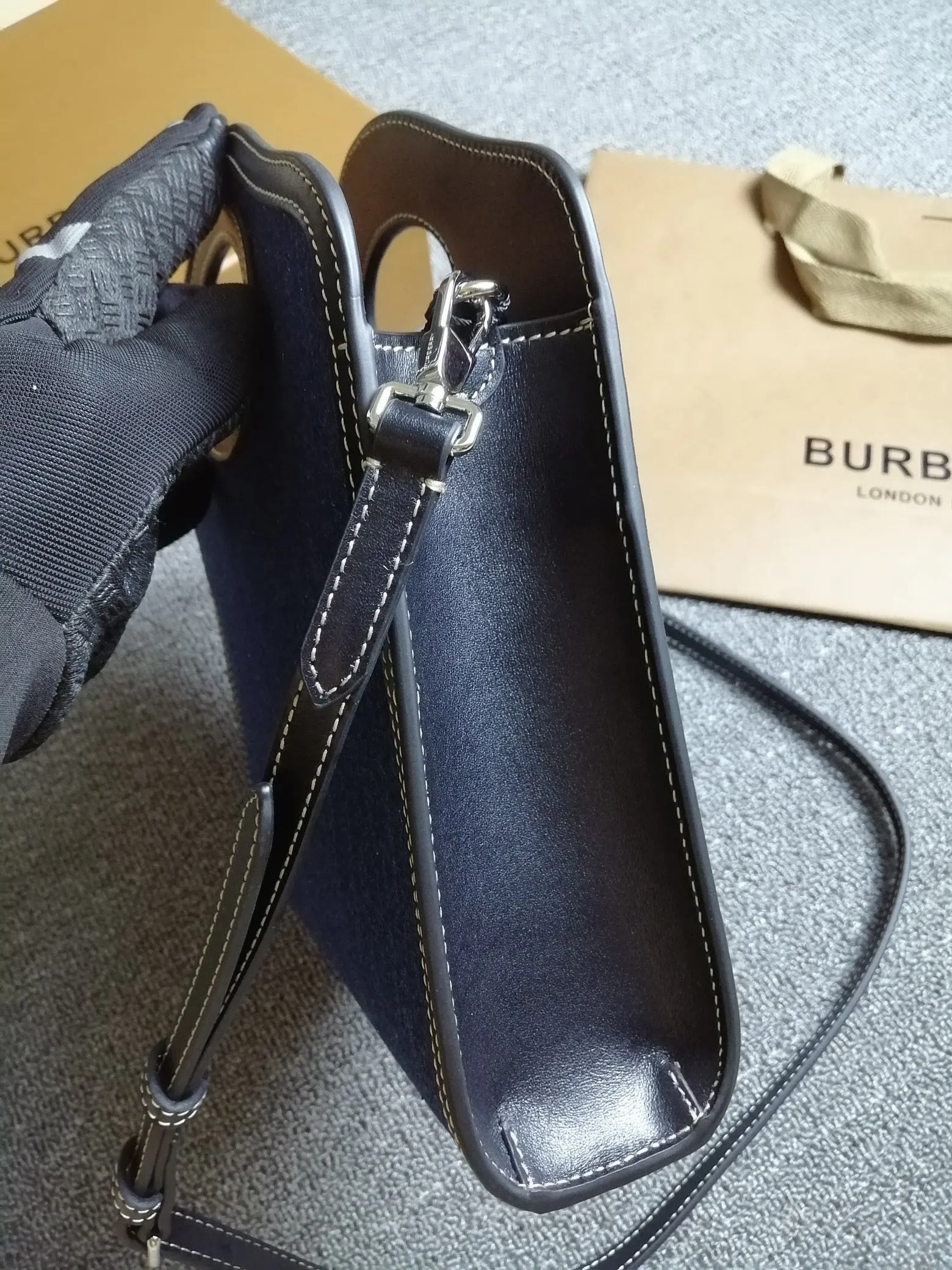 All categories Burberry women's bags (Burberry) Burberry original order 90206