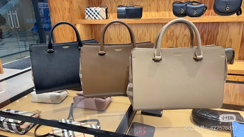 All categories Burberry women's bags (Burberry) Burberry 471