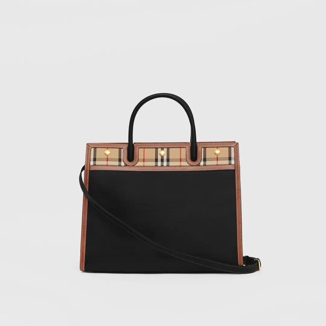 All categories Burberry women's bags (Burberry) Burberry 83661697685635000