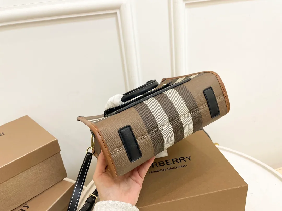 All Categories Official Website "Brand Women's Bags" Women's Bags 💙 Burberry 2023 New Burberry Handbags