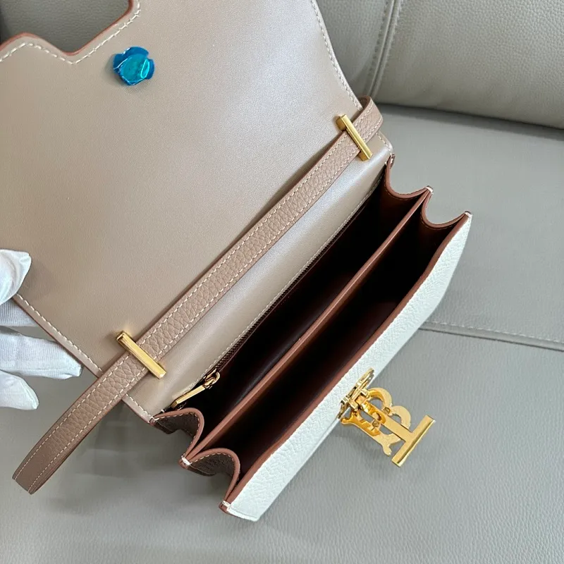 All Categories Official Website "Brand Women's Bags" Women's Bags 💙 Burberry 2025 New Burberry Crossbody Bag