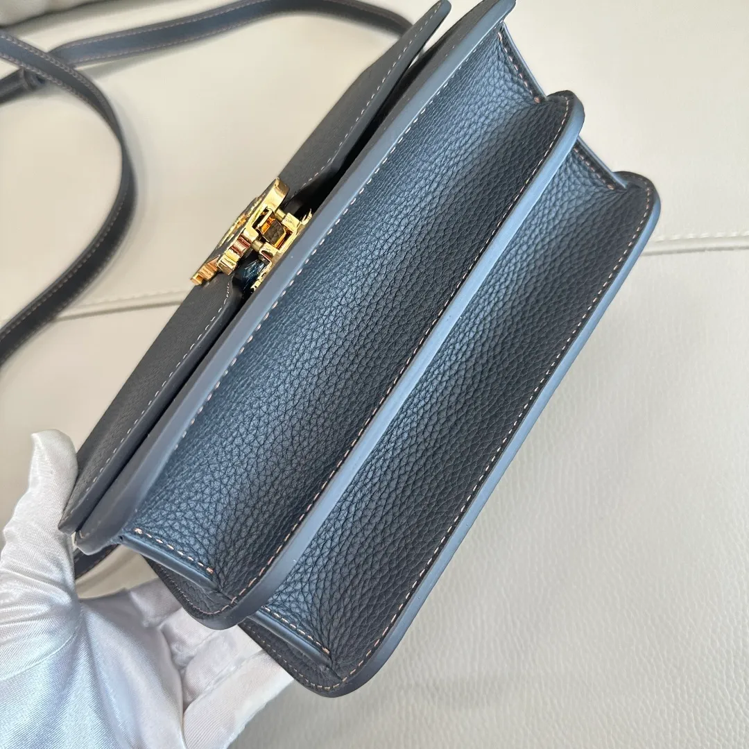 All Categories Official Website "Brand Women's Bags" Women's Bags 💙 Burberry 2025 New Burberry Crossbody Bag