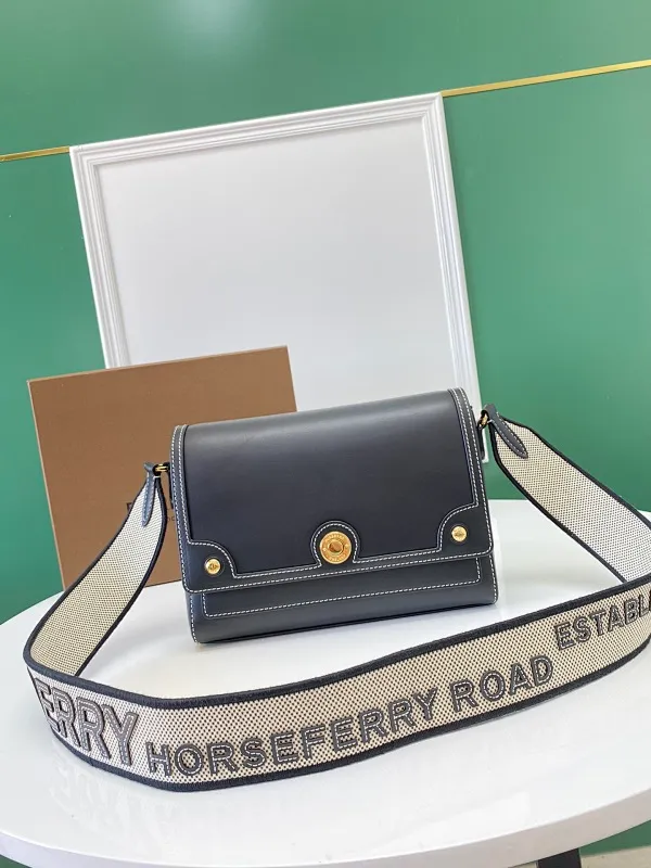 All Categories Burberry Women's Bags Burberry Original Order 906168