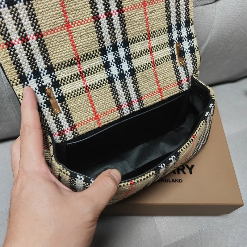 All categories Burberry women's bags (Burberry) Burberry 8393