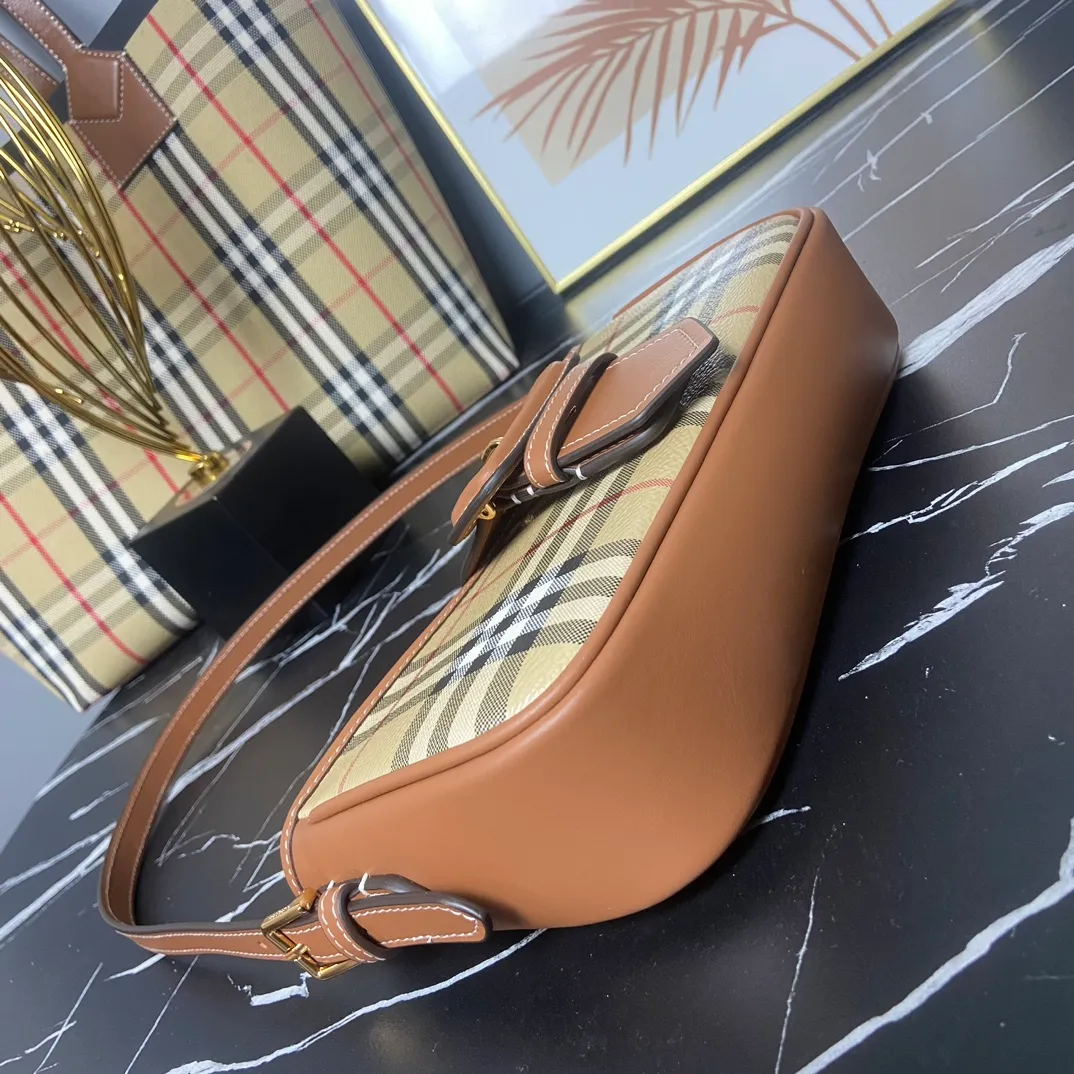 All categories Burberry women's bags (Burberry) Burberry 3308
