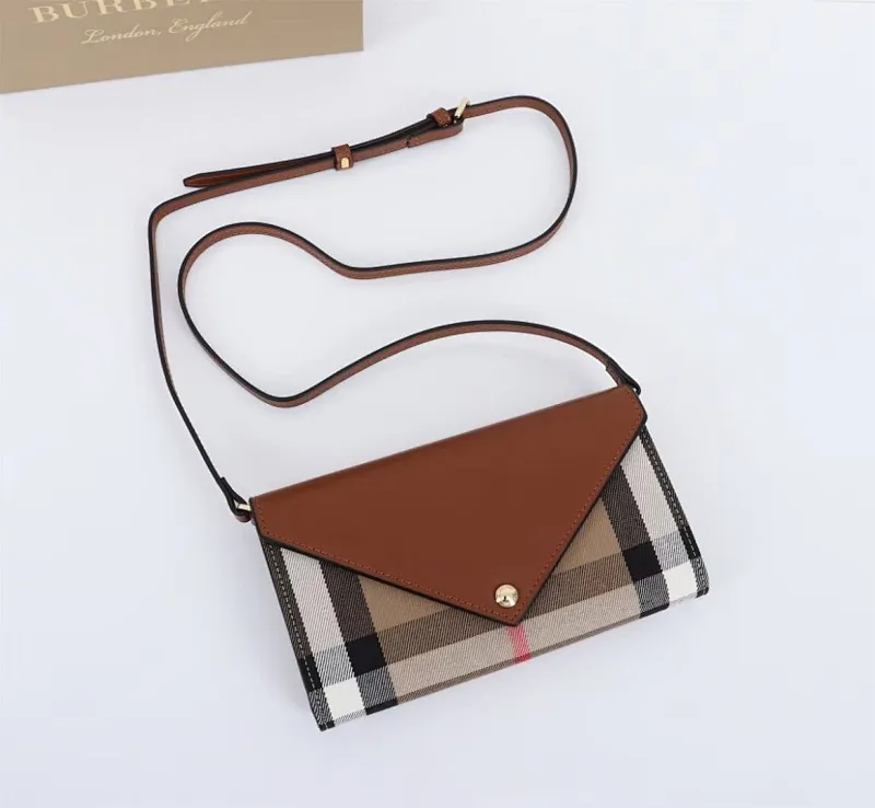 All categories Burberry women's bags (Burberry) Burberry 13511