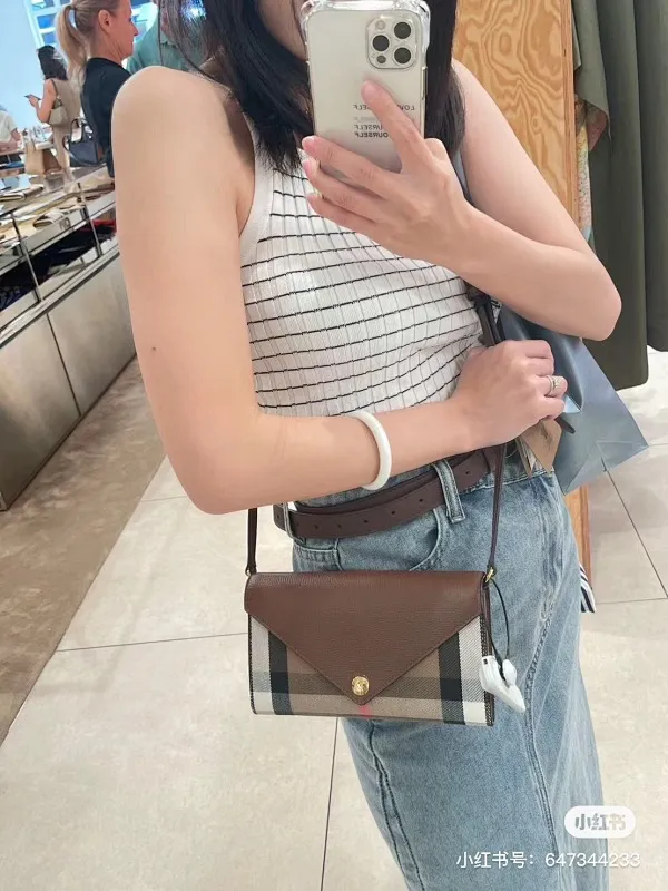 All categories Burberry women's bags (Burberry) Burberry 13511