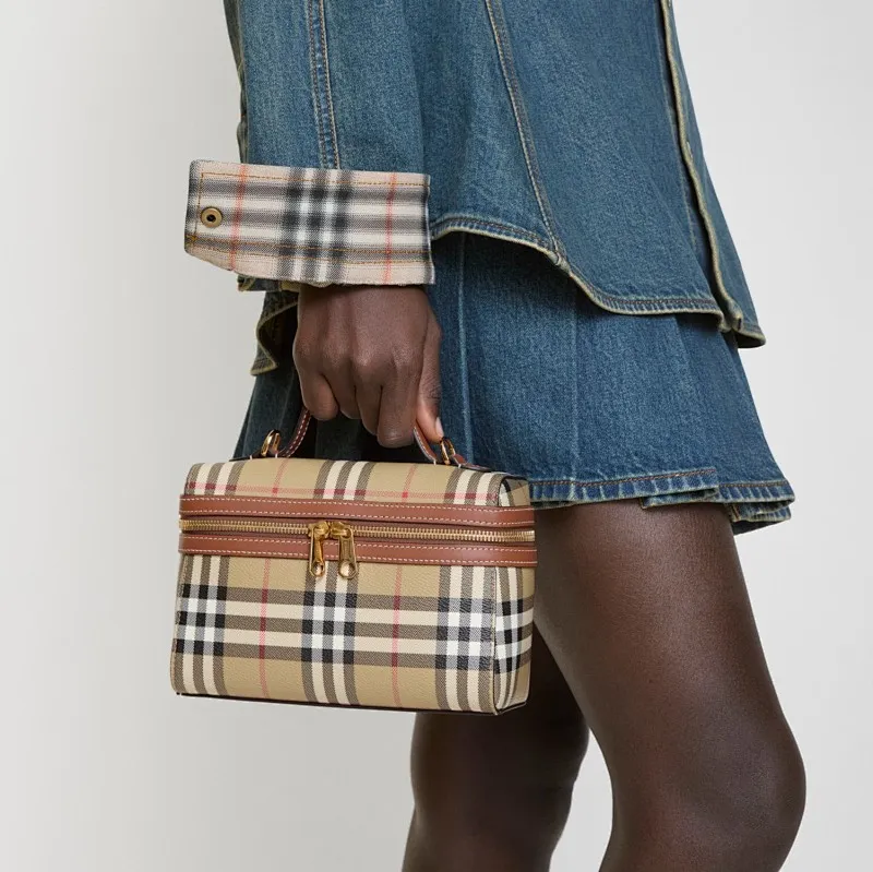 All categories Burberry women's bags (Burberry) Burberry 3066