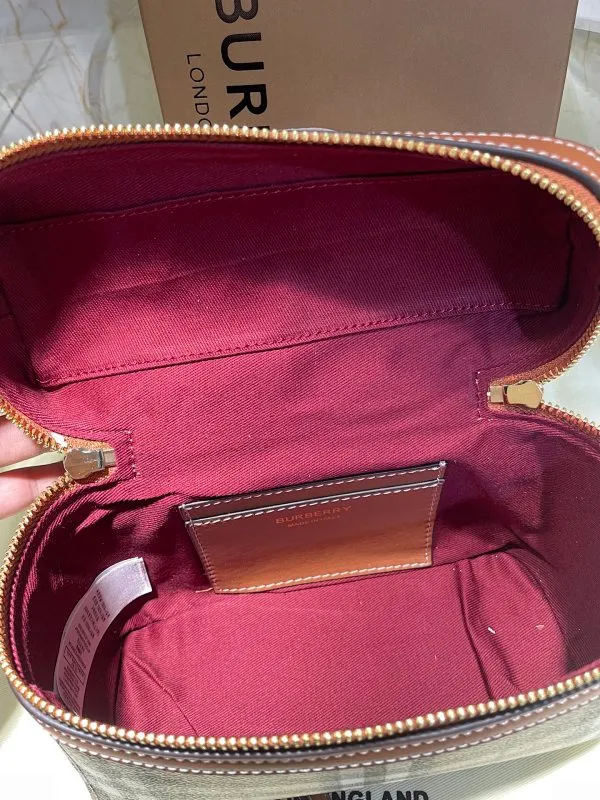 All categories Burberry women's bags (Burberry) Burberry 3066