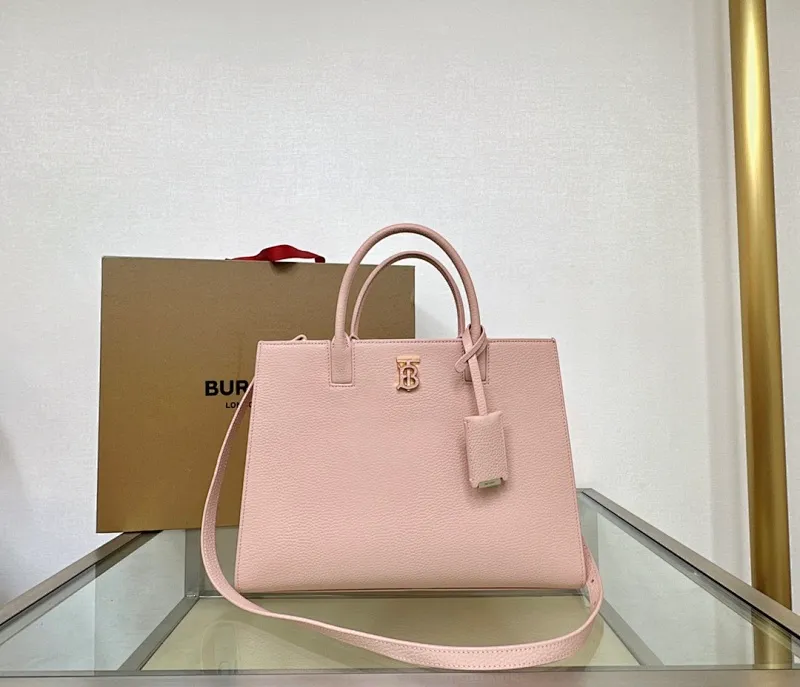 All categories Burberry women's bags (Burberry) Burberry original order 976180