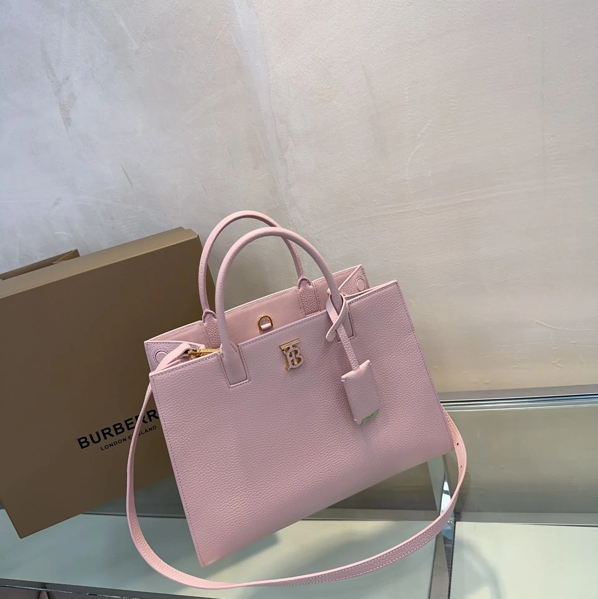 All categories Burberry women's bags (Burberry) Burberry original order 976180