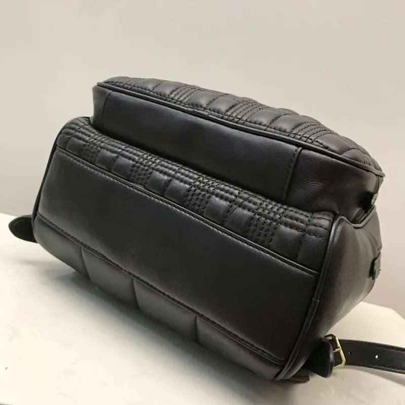 All categories Burberry women's bags (Burberry) Burberry original order 750667