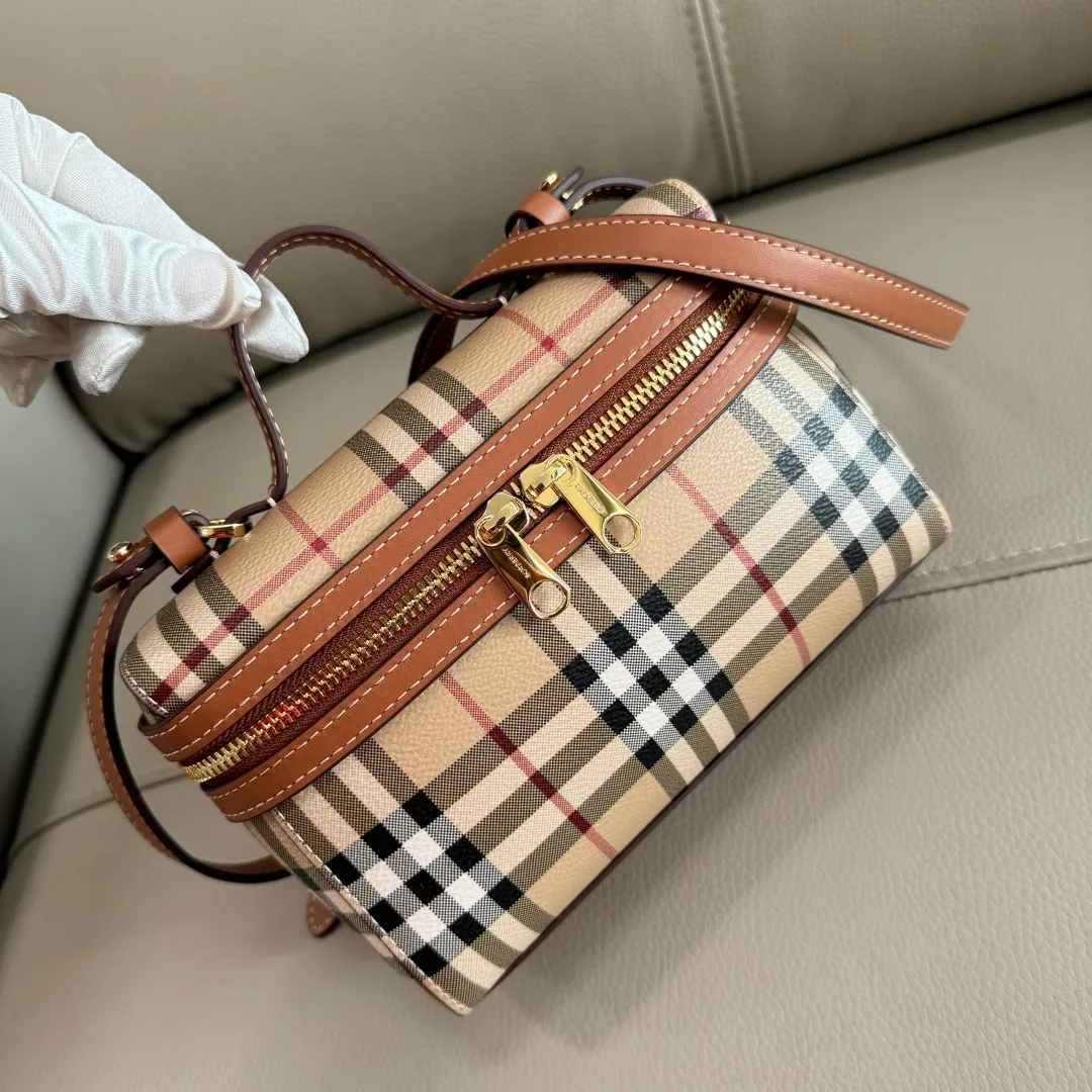 All Categories Official Website "Brand Women's Bags" Women's Bags 💙 Burberry 2025 New Burberry Crossbody Bag