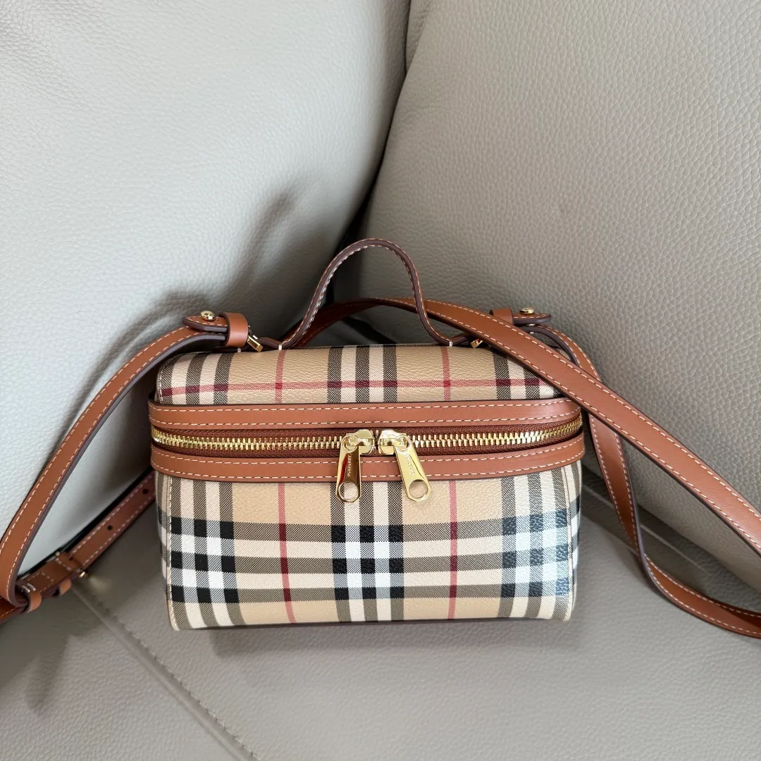 All Categories Official Website "Brand Women's Bags" Women's Bags 💙 Burberry 2025 New Burberry Crossbody Bag