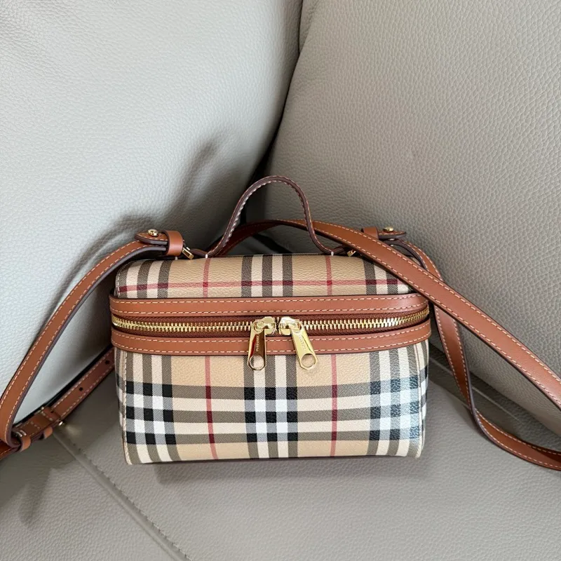 All Categories Official Website "Brand Women's Bags" Women's Bags 💙 Burberry 2025 New Burberry Crossbody Bag