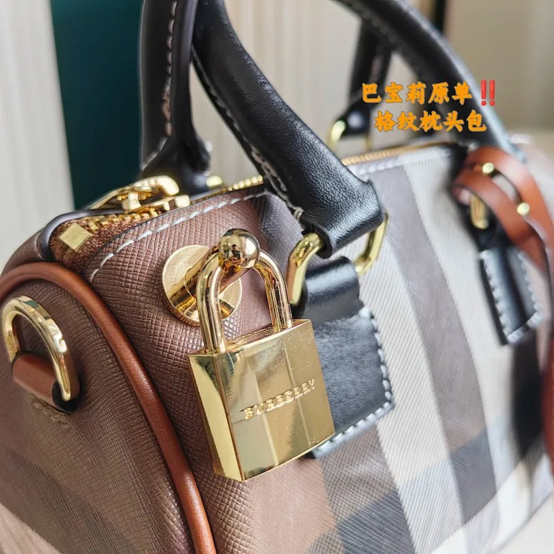 All Categories Official Website "Brand Women's Bags" Women's Bags 💙 Burberry 2024 New Burberry Crossbody Bag