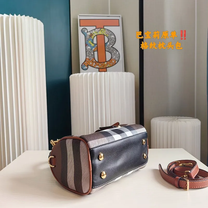All Categories Official Website "Brand Women's Bags" Women's Bags 💙 Burberry 2024 New Burberry Crossbody Bag