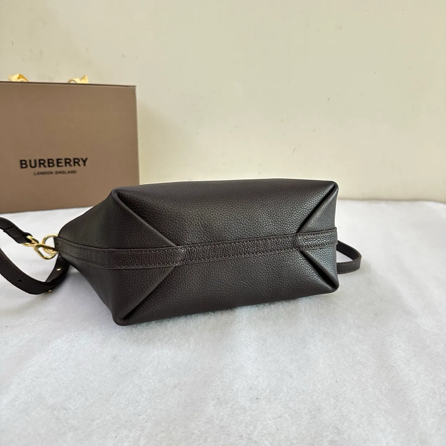All categories Burberry women's bags (Burberry) Burberry original order 2210