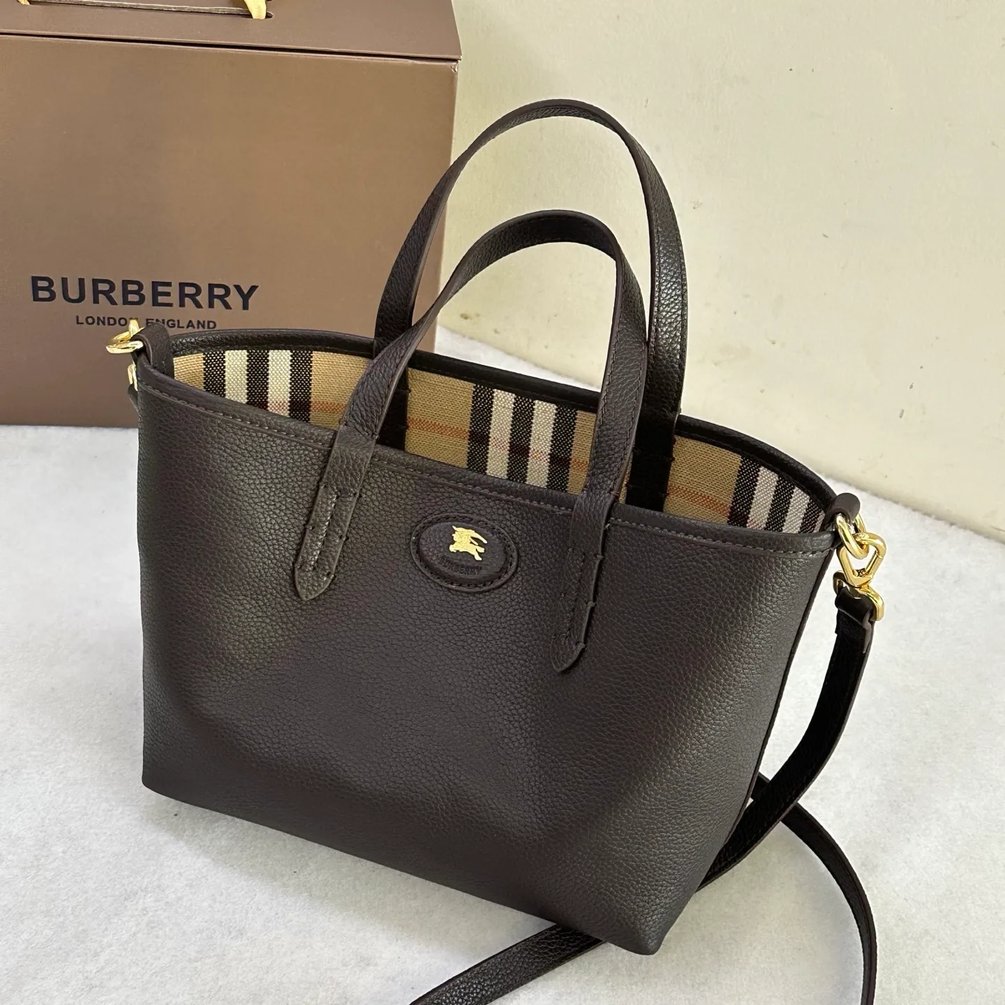All categories Burberry women's bags (Burberry) Burberry original order 2210