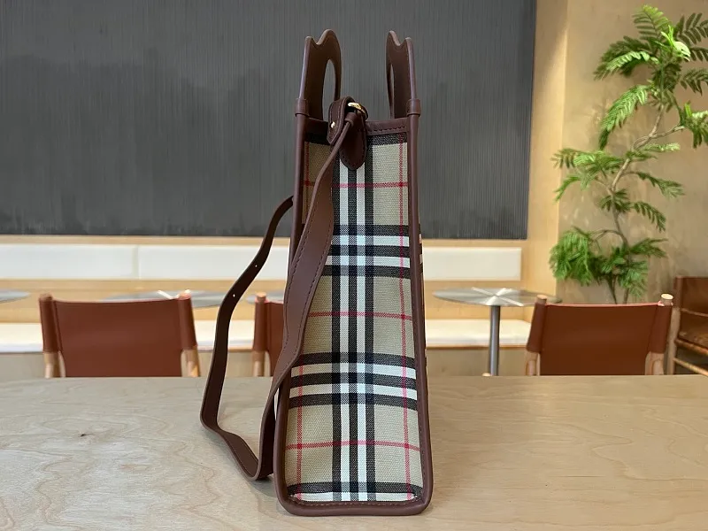 All categories Burberry women's bags (Burberry) Burberry original order 3212