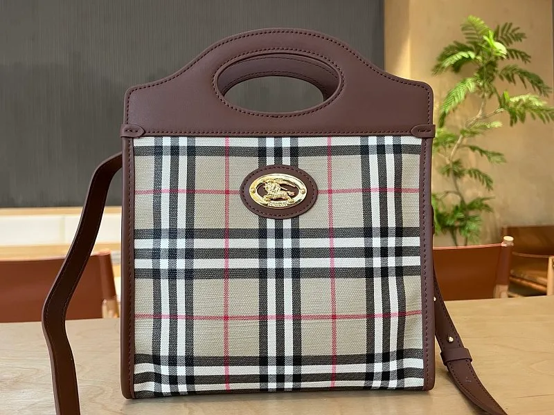 All categories Burberry women's bags (Burberry) Burberry original order 3212