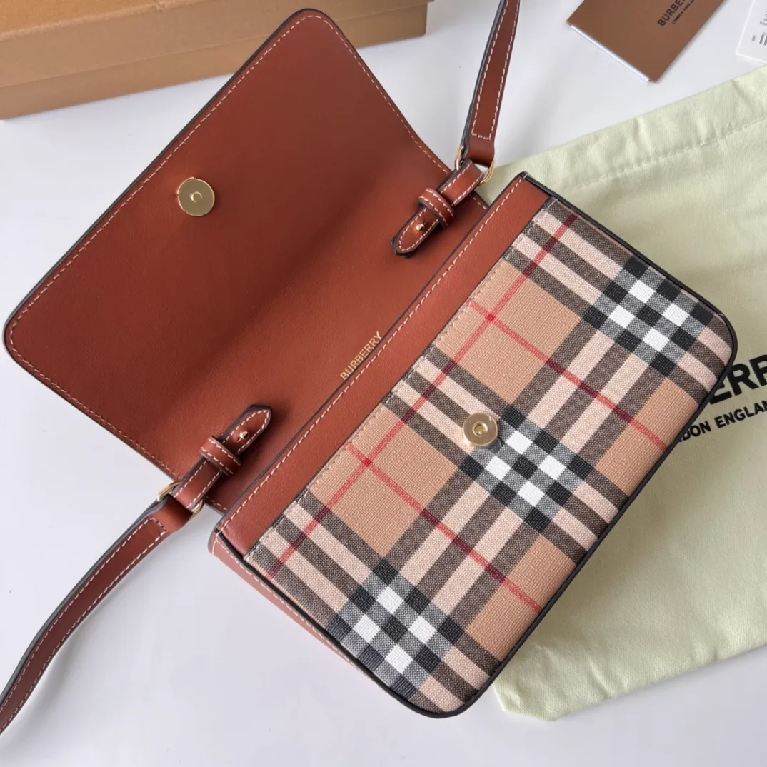 All categories Burberry women's bags (Burberry) Burberry 6603