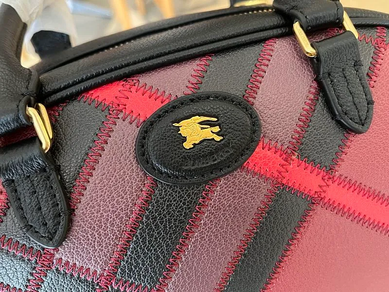 All categories Burberry women's bags (Burberry) Burberry 1980