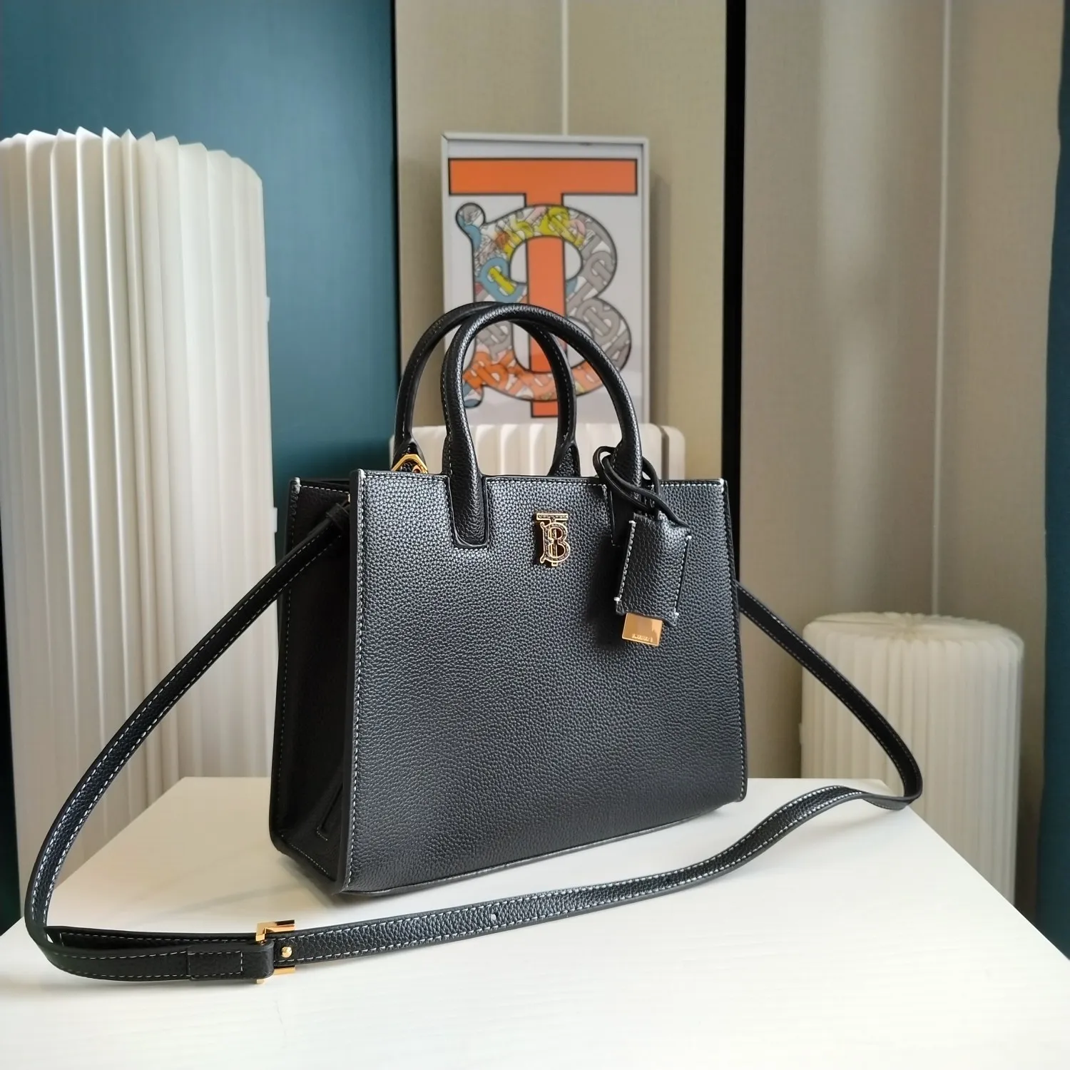 All Categories Official Website "Brand Women's Bags" Women's Bags 💙 Burberry 2024 New Burberry Crossbody Bag