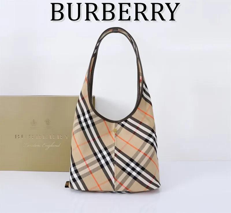 All categories Burberry women's bags (Burberry) Burberry 1683