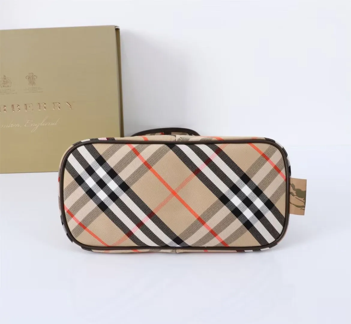 All categories Burberry women's bags (Burberry) Burberry 1683