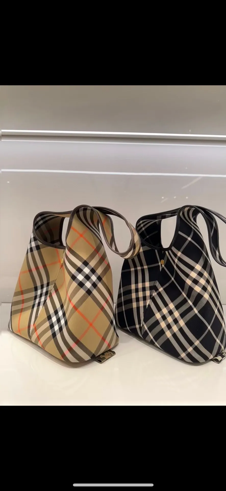 All categories Burberry women's bags (Burberry) Burberry 1683