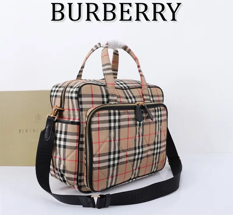 All categories Burberry women's bags (Burberry) Burberry 4317
