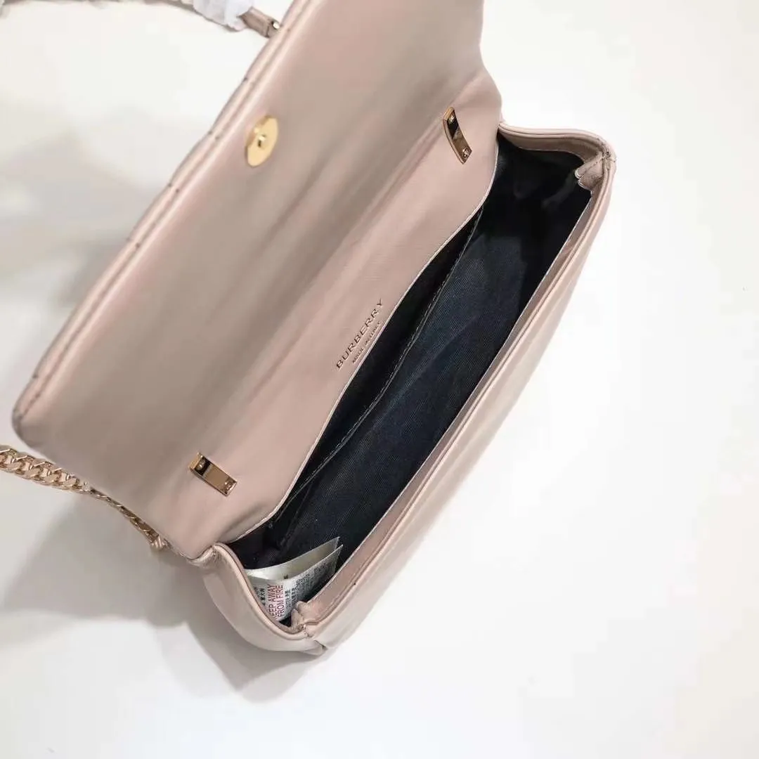 All categories Burberry women's bags (Burberry) Burberry 8378
