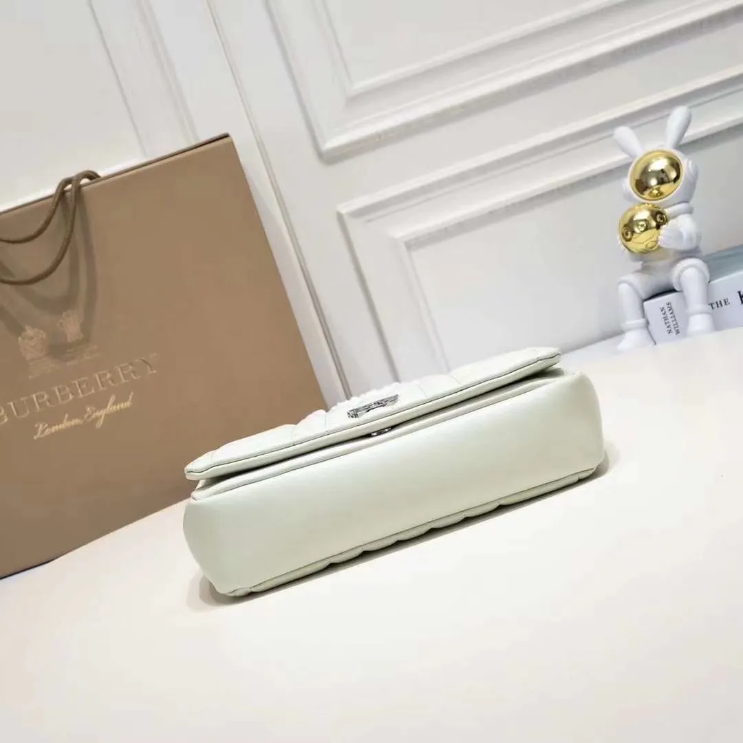 All categories Burberry women's bags (Burberry) Burberry 8378