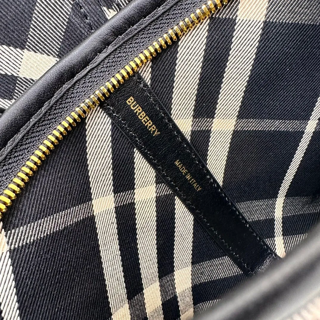 All categories Burberry women's bags (Burberry) Burberry original order 6861