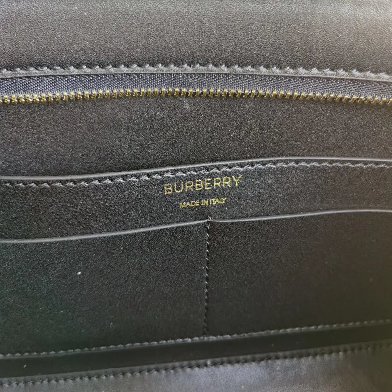 All categories Burberry women's bags (Burberry) Burberry cmp350