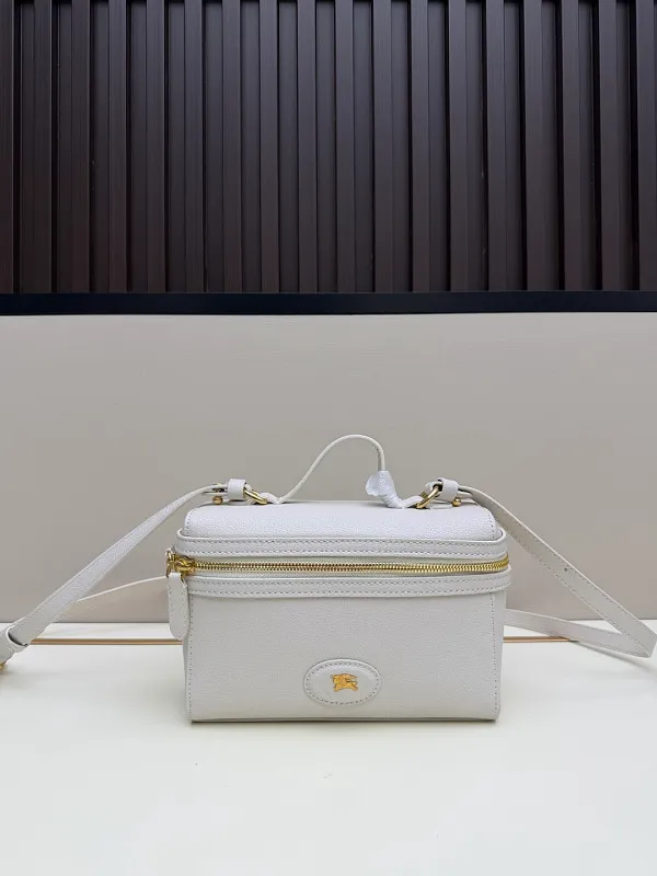 All categories Burberry women's bags (Burberry) Burberry 88990