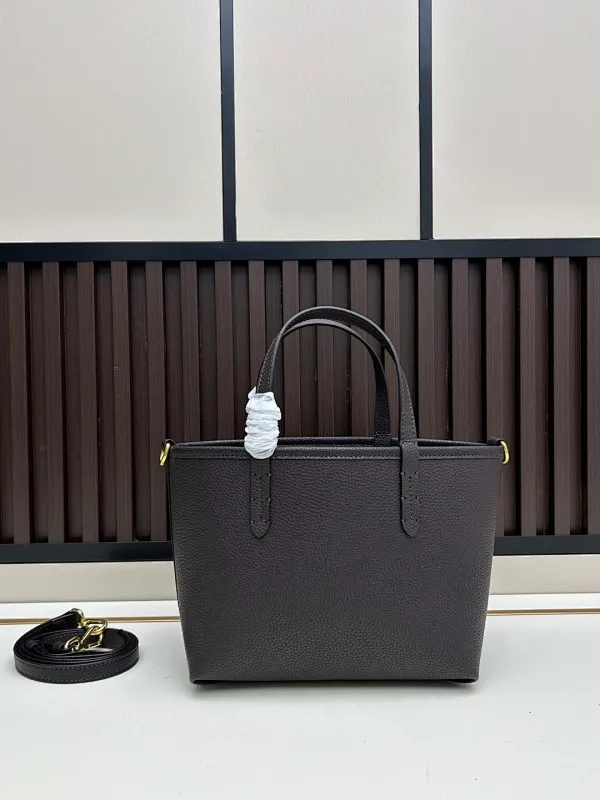 All categories Burberry women's bags (Burberry) Burberry 08022