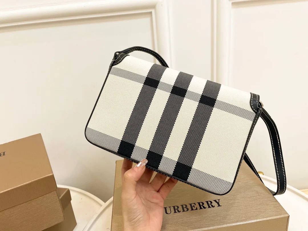 All Categories Official Website "Brand Women's Bags" Women's Bags 💙 Burberry 2023 New Burberry Crossbody Bag